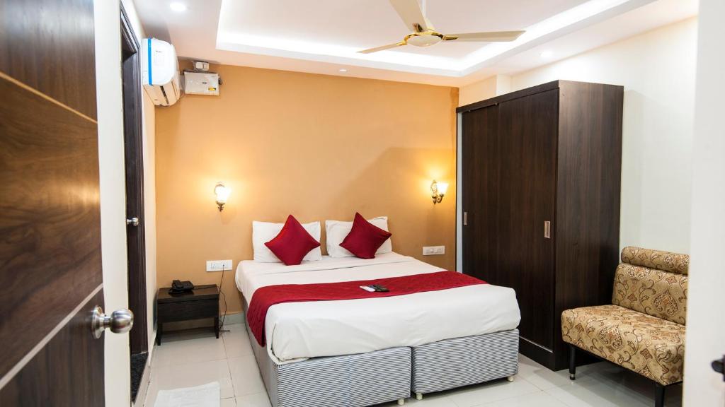 Standard Suite - Image 3